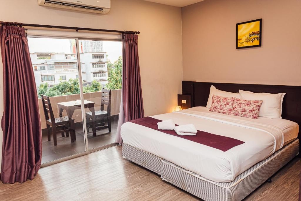 Gazebo Resort Pattaya 21/90