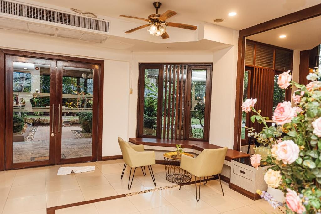 Gazebo Resort Pattaya 65/90