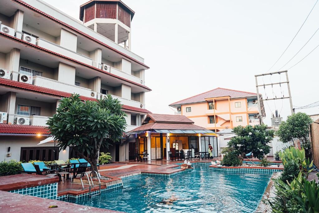 Gazebo Resort Pattaya 70/90