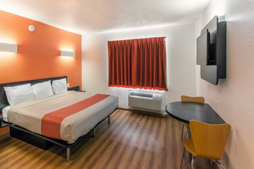 Motel6 Dallas, TX 21/59