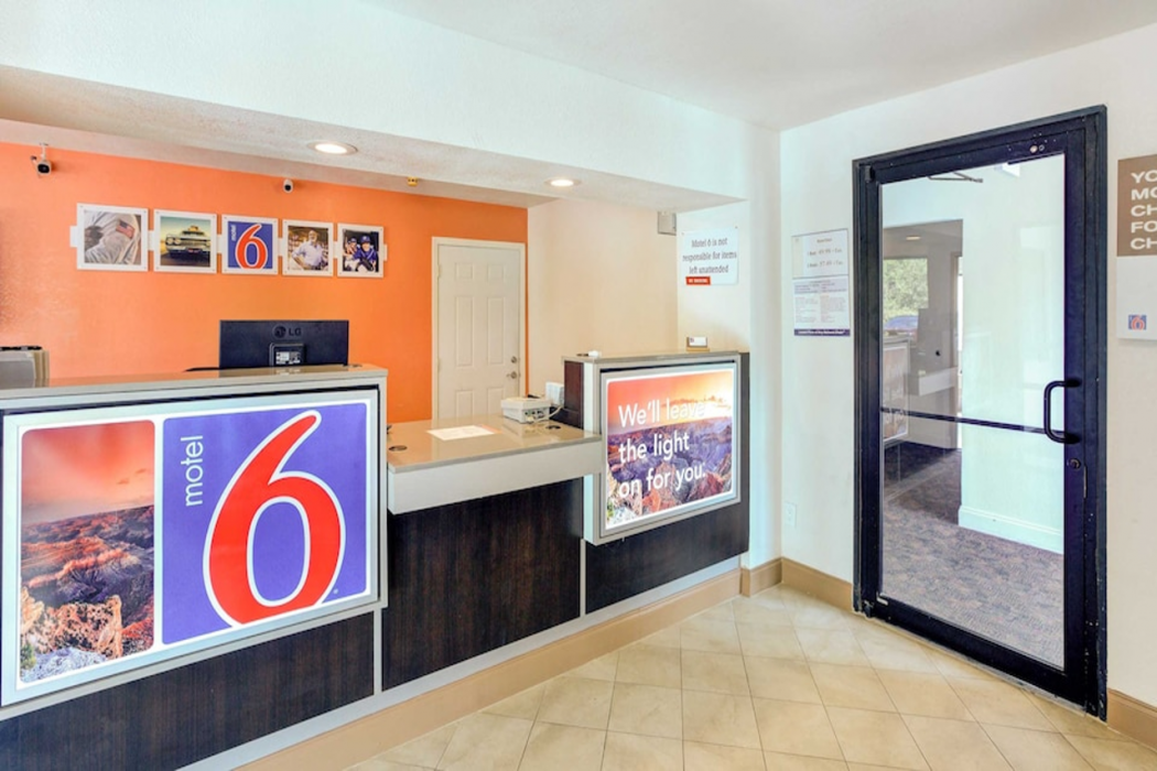Motel6 Dallas, TX 15/59