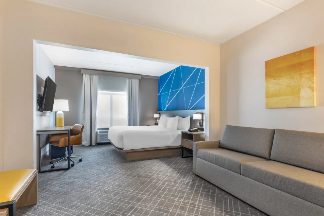 Comfort Inn & Suites Frisco East - McKinney 15/65