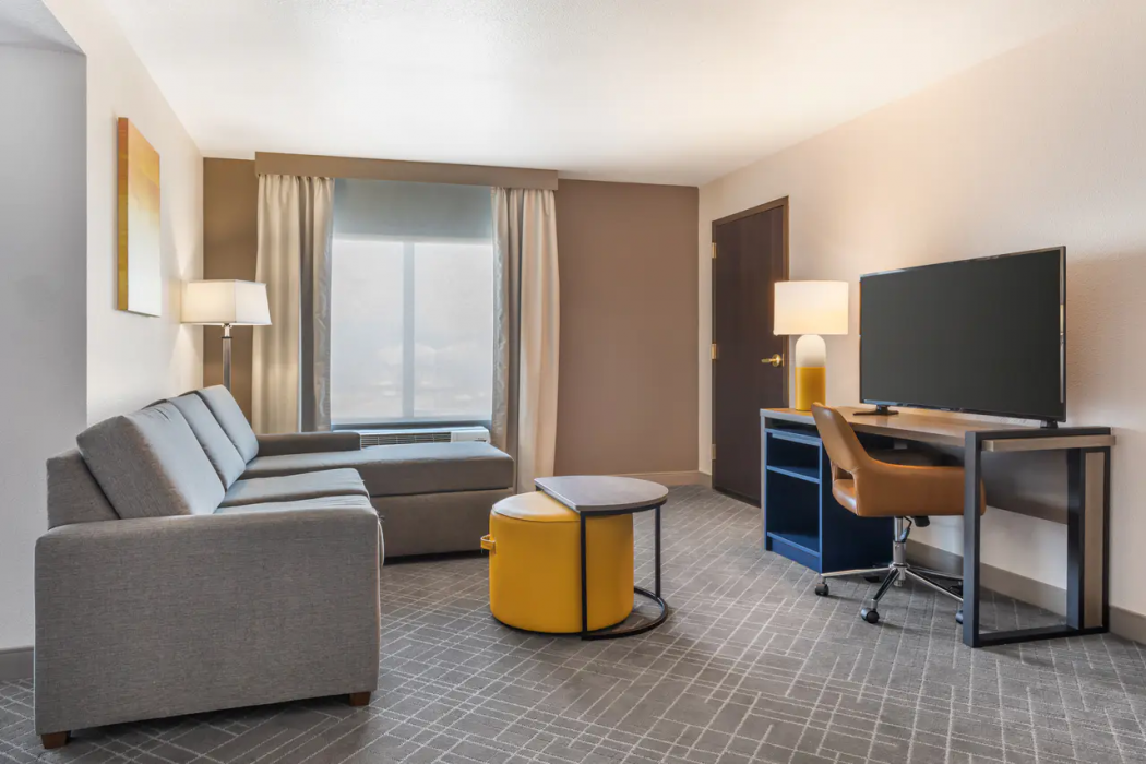 Comfort Inn & Suites Frisco East - McKinney 13/65