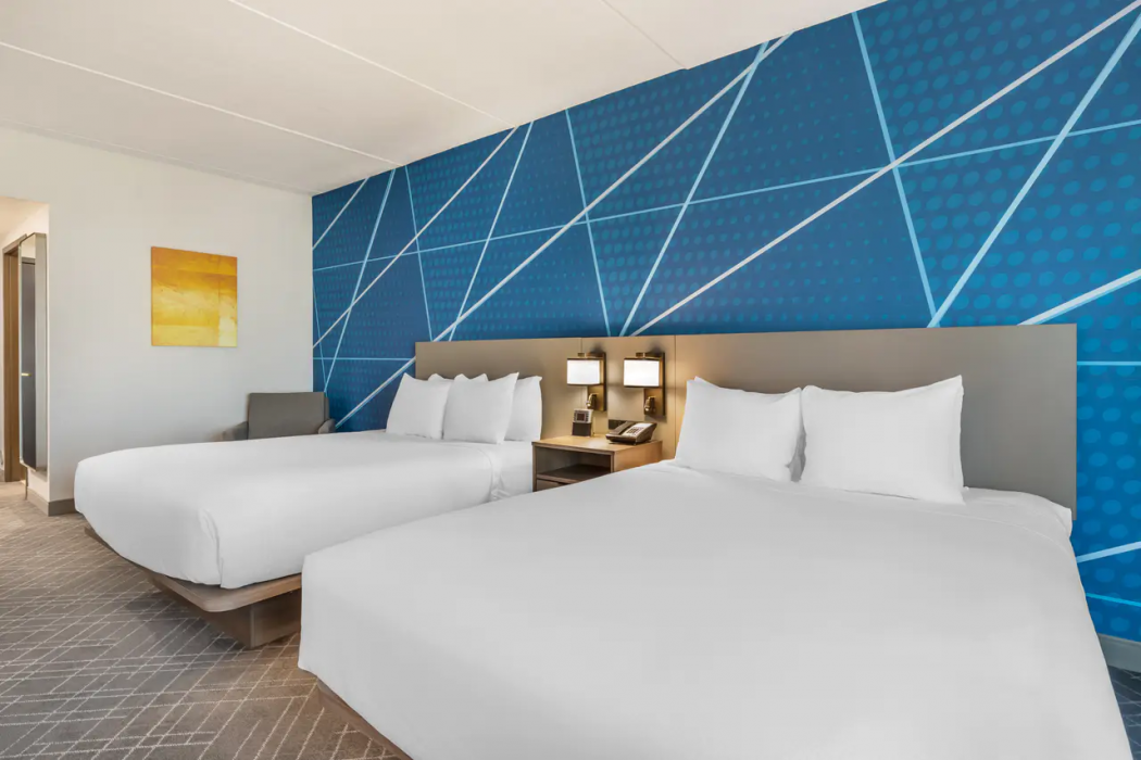 Comfort Inn & Suites Frisco East - McKinney 10/65