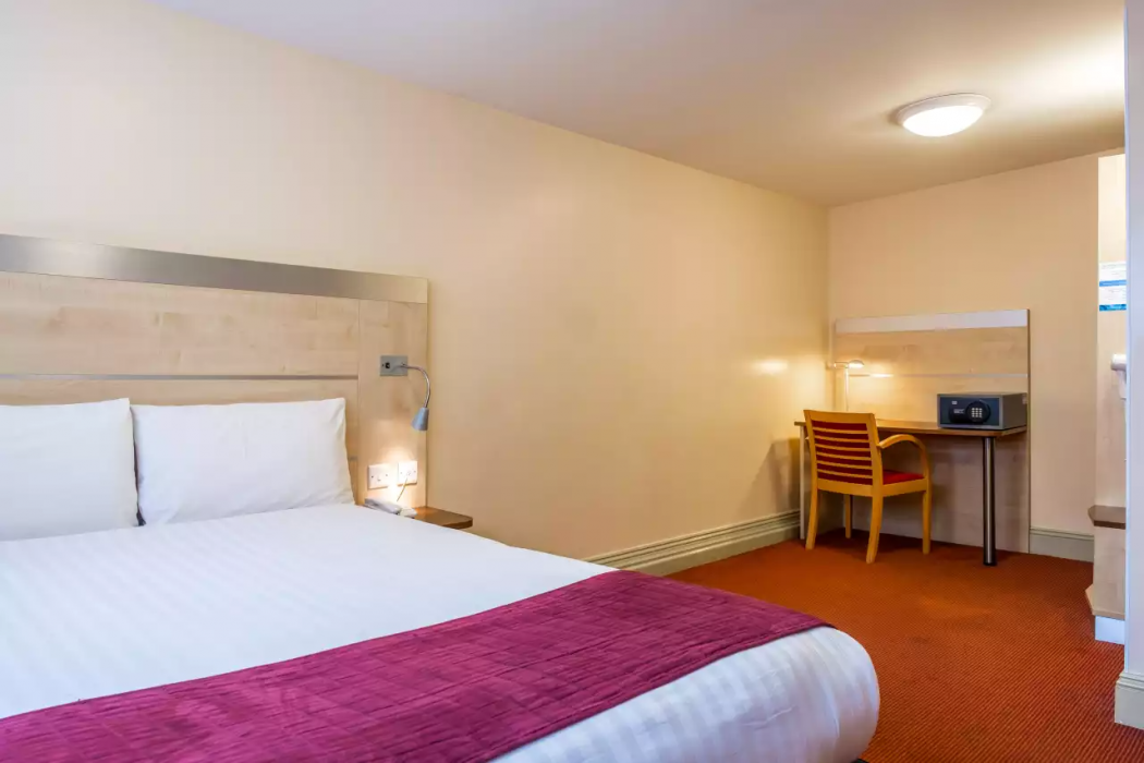 Comfort Inn Edgware Road W2 8/19