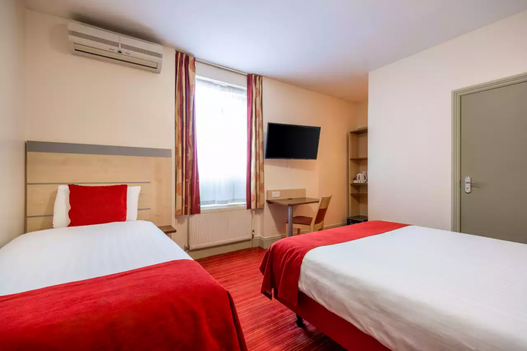 Comfort Inn Edgware Road W2 7/19