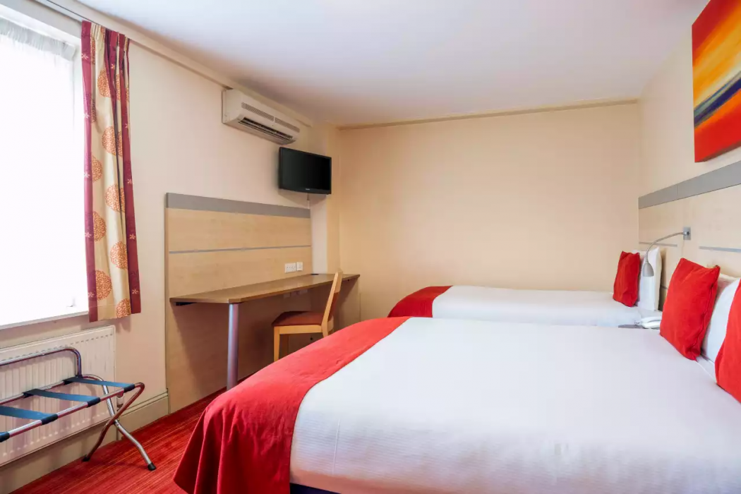 Comfort Inn Edgware Road W2 9/19