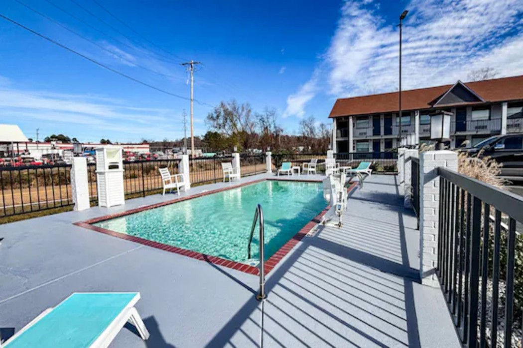 Studio6 Suites Richland, MS / Jackson 21/27