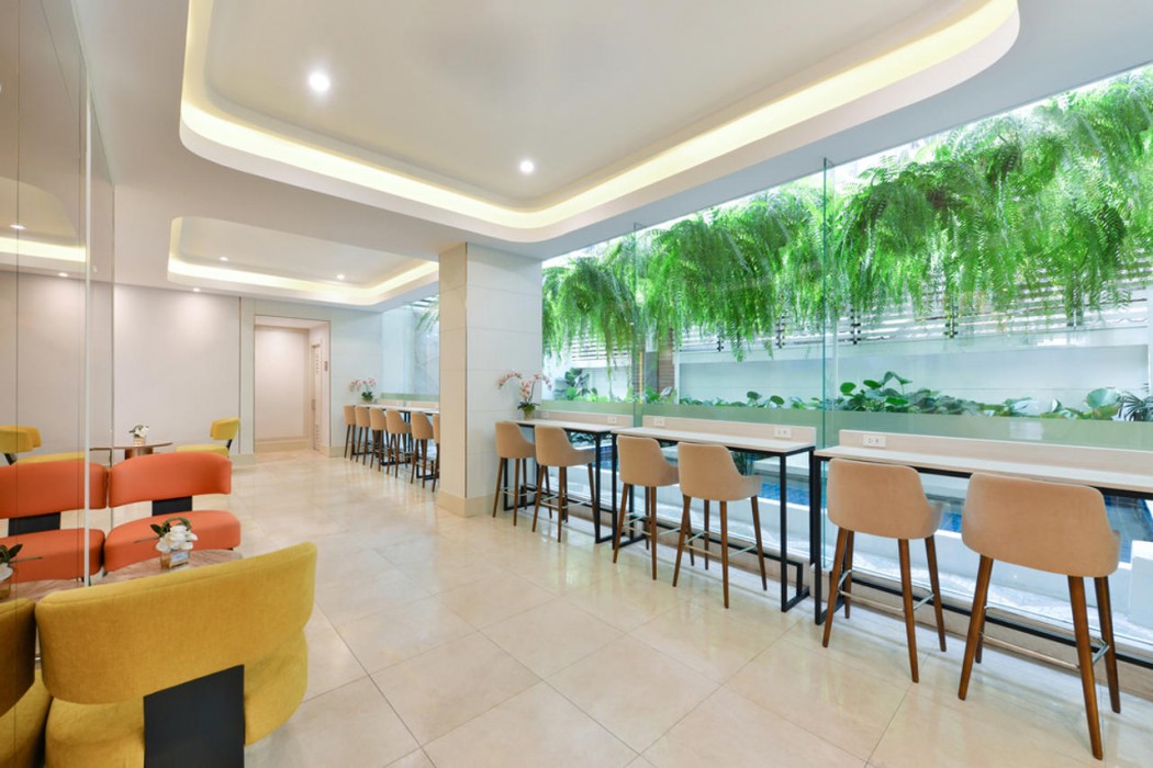 Centre Point Plus Hotel Pratunam 37/74