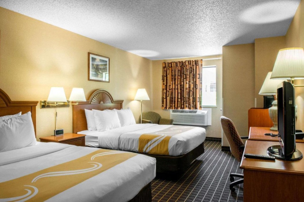 Quality Inn Meadville, PA 10/27