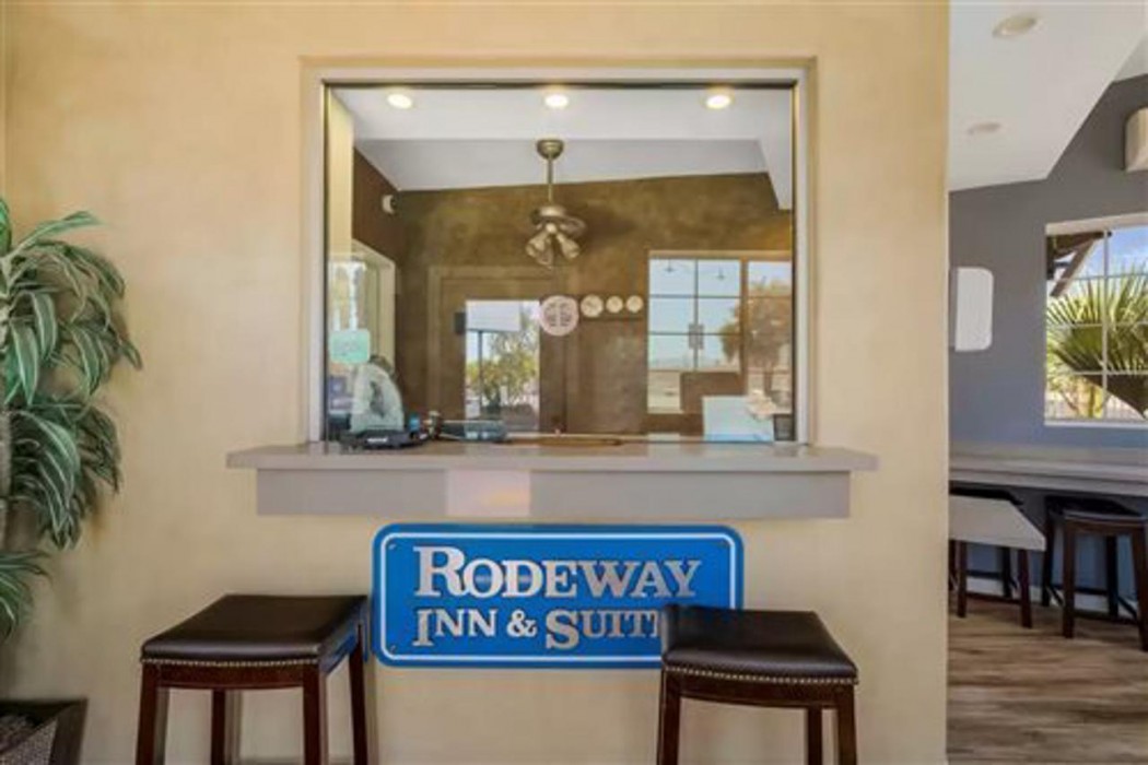 Rodeway Inn Near Coachella 5/27