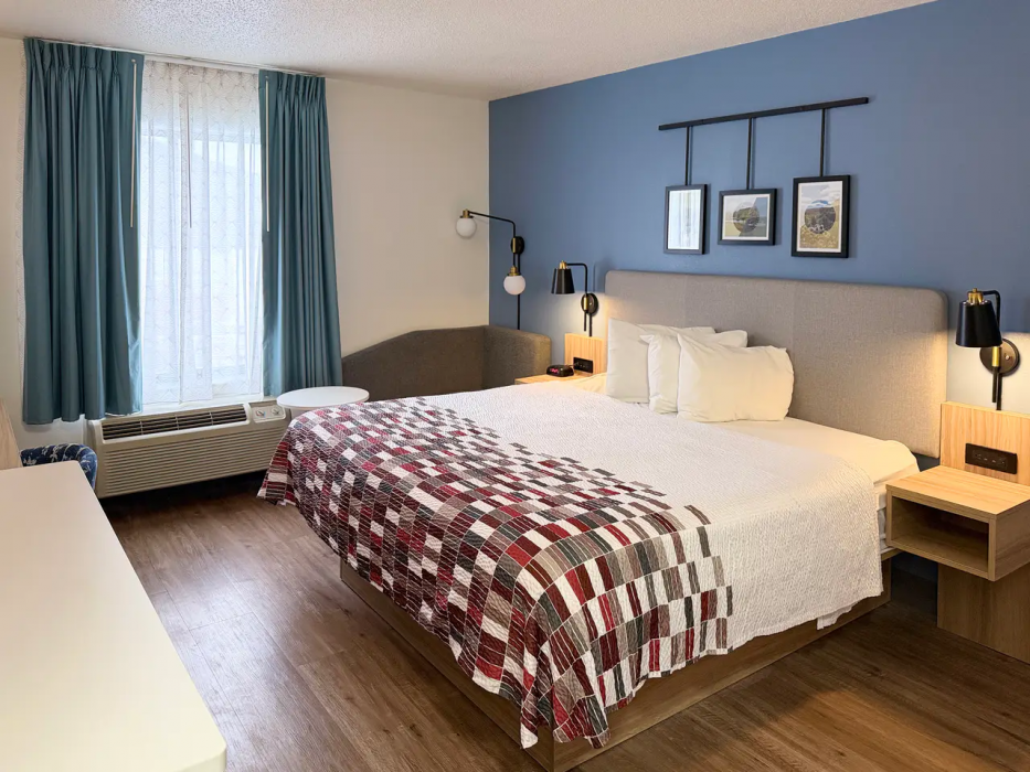 Sleep Inn & Suites Mifflinville -Bloomsburg 10/22