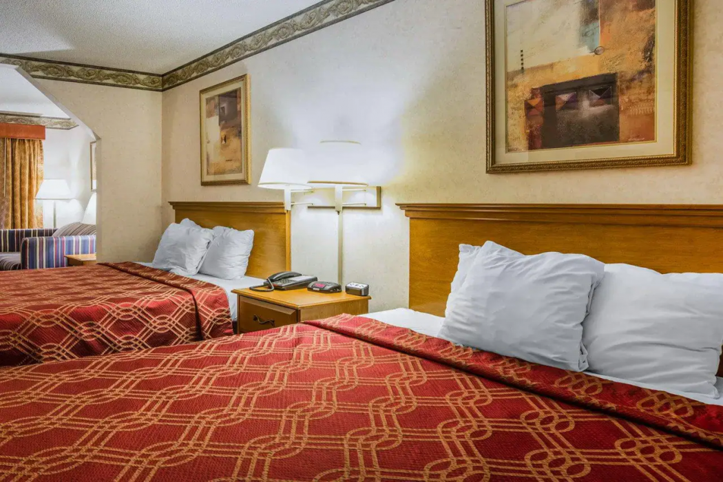 Econo Lodge Villa Rica, GA 9/22