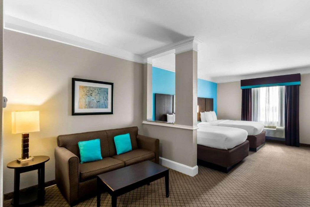 Comfort Suites At Katy Mills 14/45