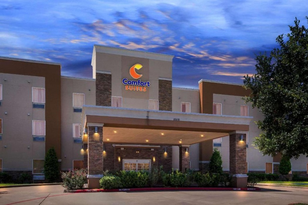 Comfort Suites At Katy Mills 1/45