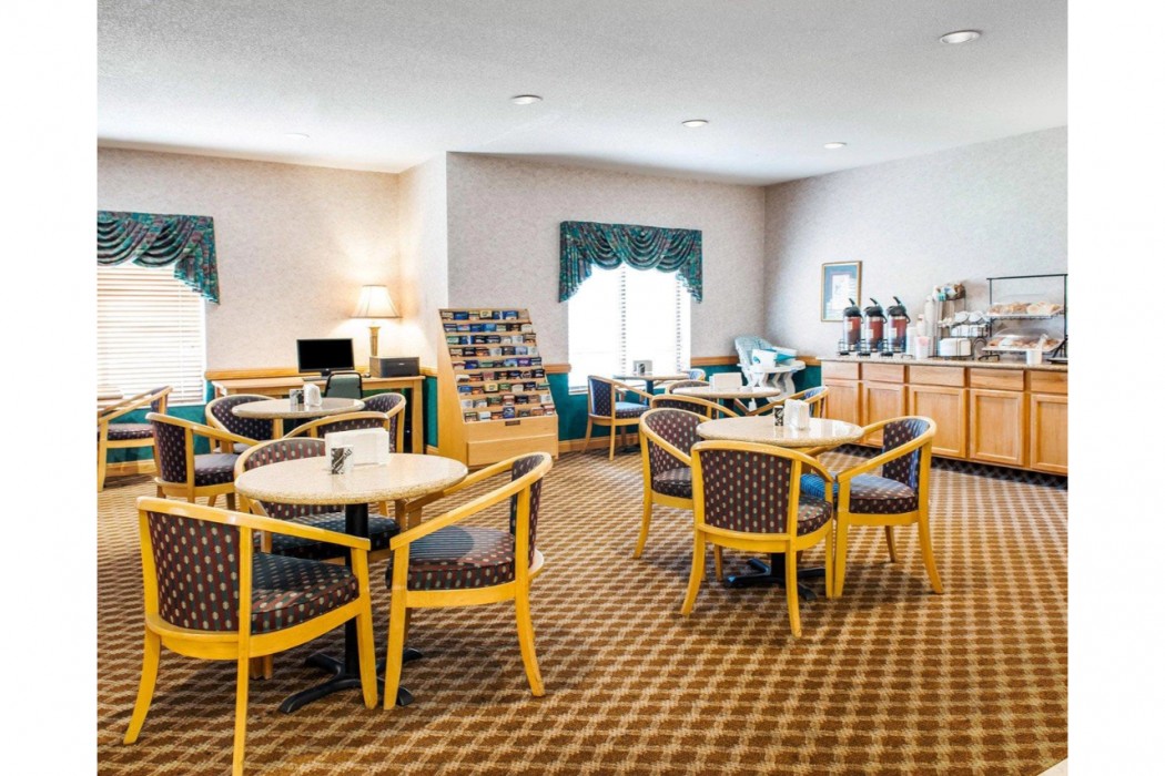 Comfort Inn Goshen, IN 30/36