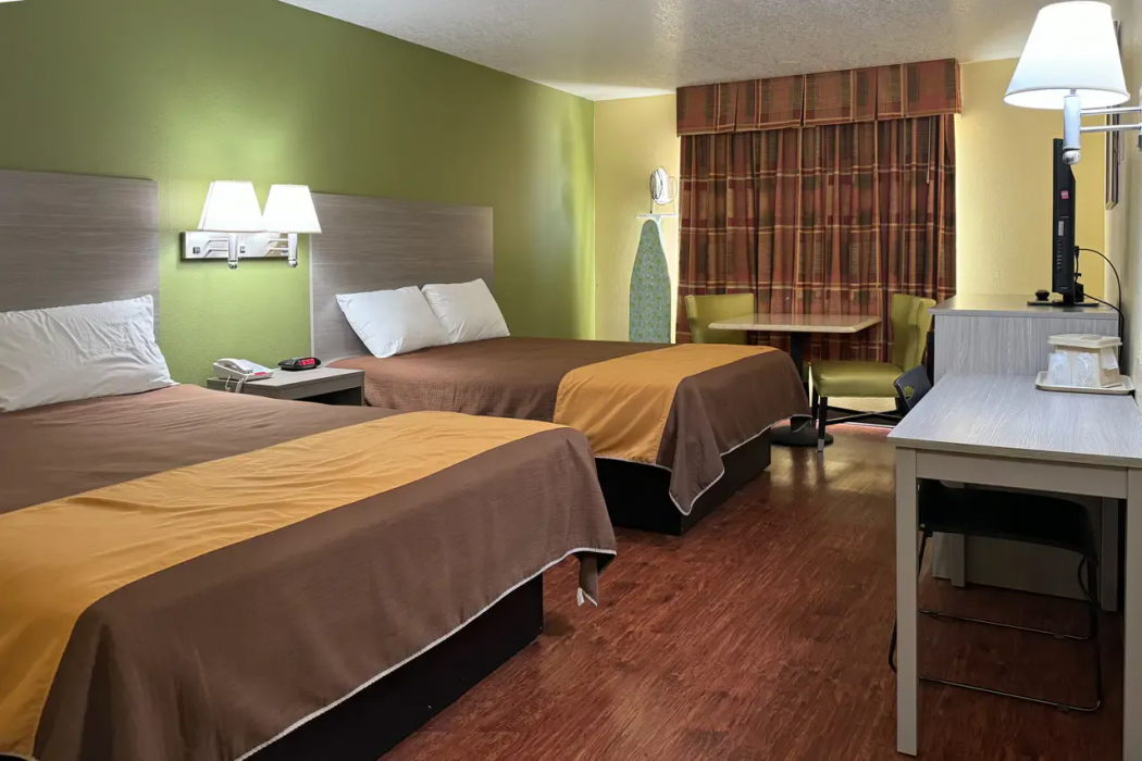Rodeway Inn Moriarty, NM 8/11