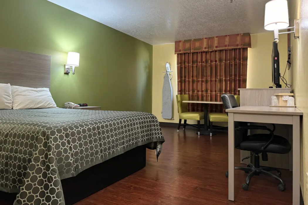 Rodeway Inn Moriarty, NM 5/11