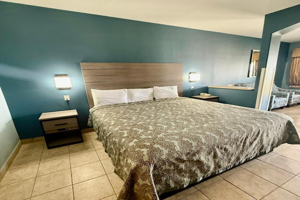 Weslaco Inn by Capital O Near Mercedes 18/56