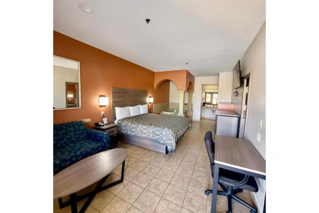 Weslaco Inn by Capital O Near Mercedes 16/56