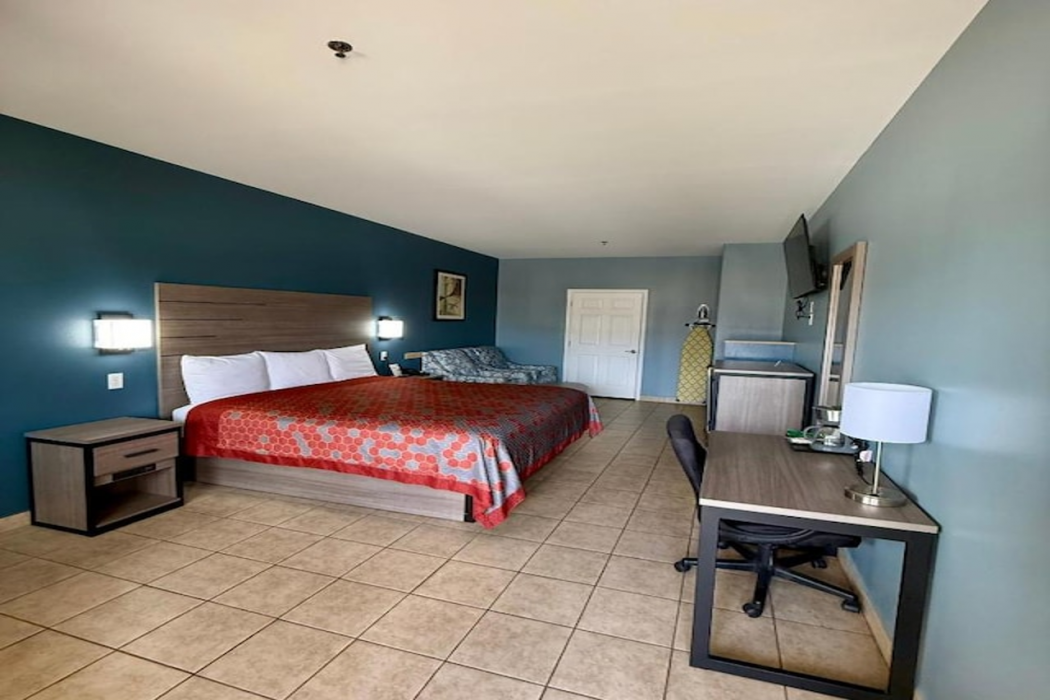 Weslaco Inn by Capital O Near Mercedes 17/56