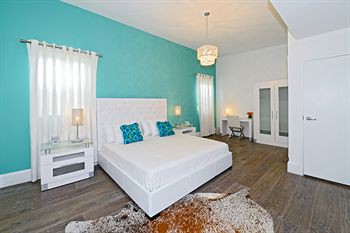 Ithaca of South Beach Hotel 1/51