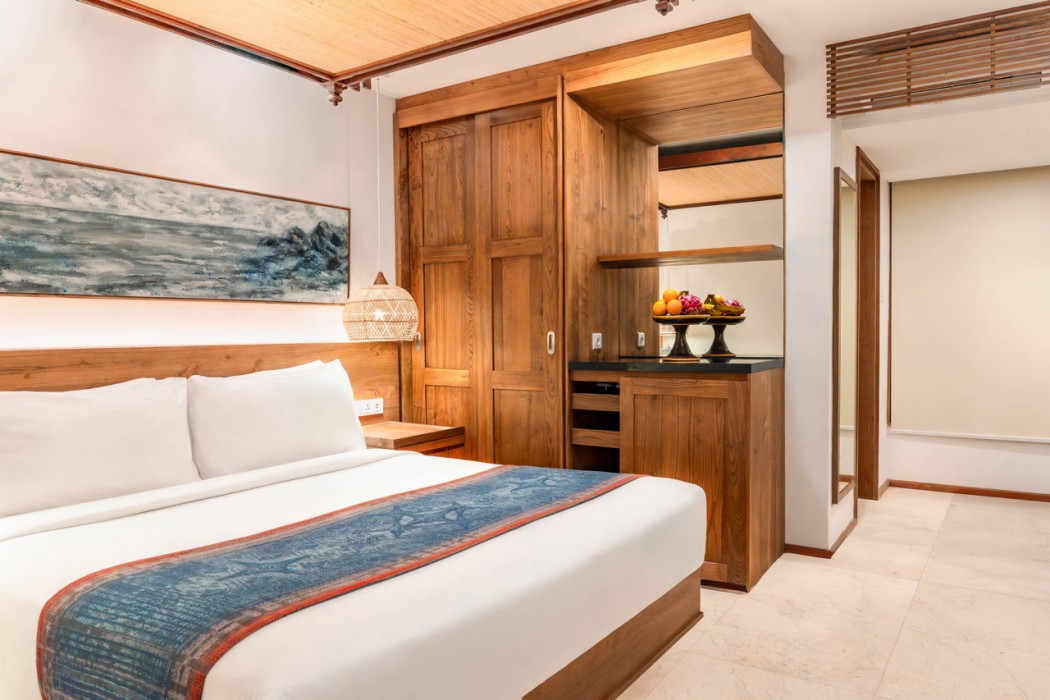 LEGIAN BEACH HOTEL 25/57