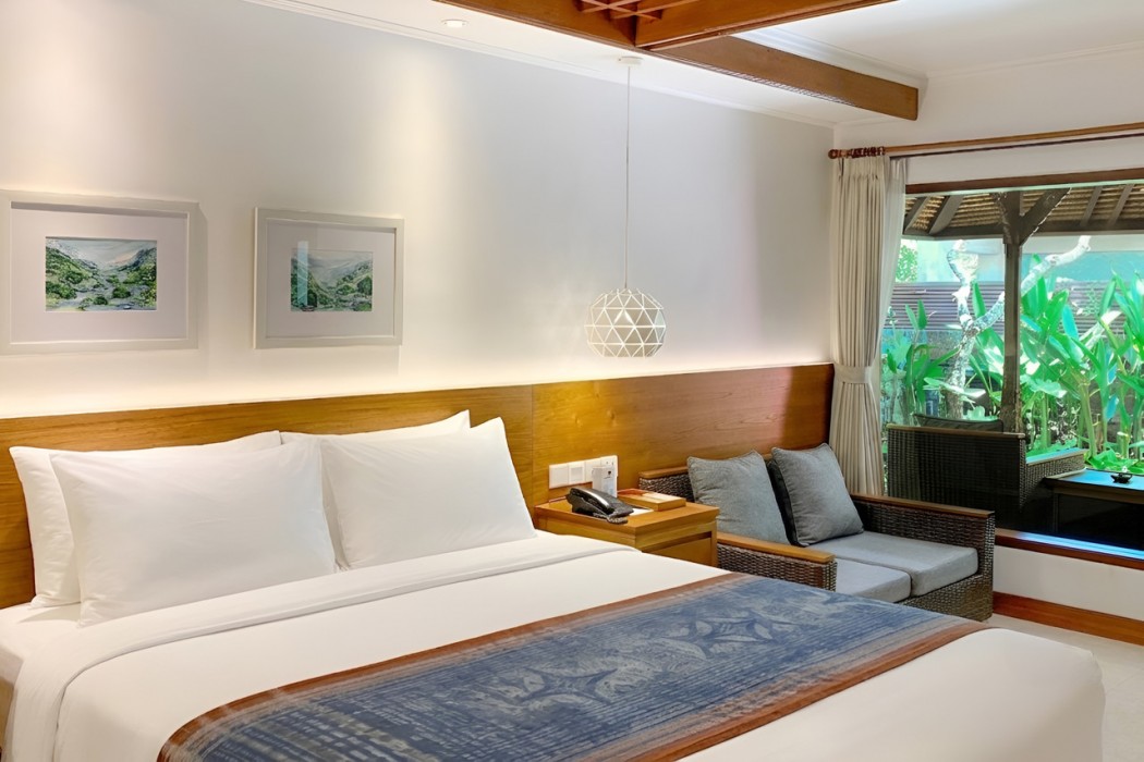 LEGIAN BEACH HOTEL 6/57