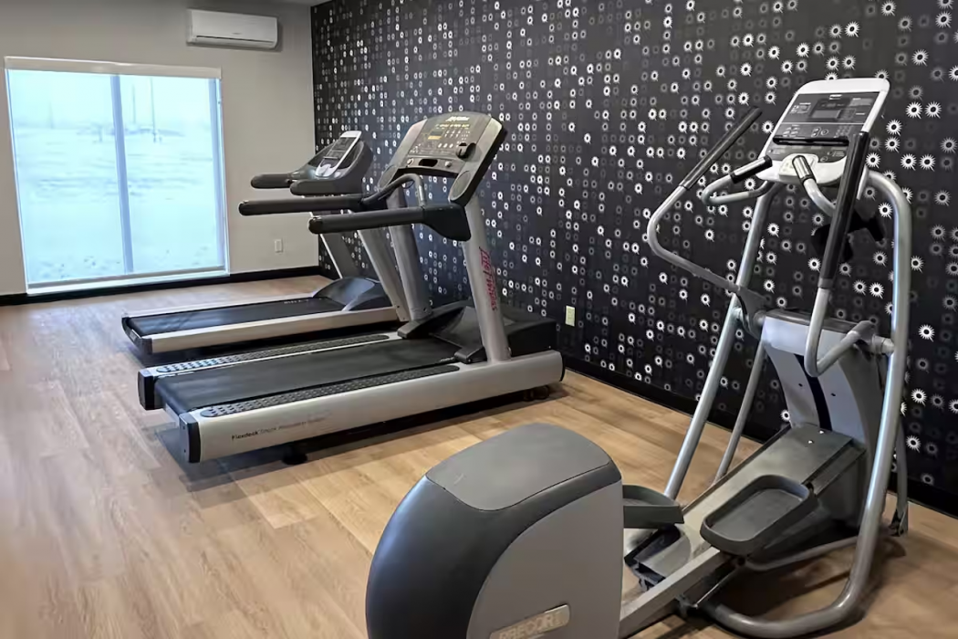 La Quinta Inn & Suites by Wyndham Minot 19/41