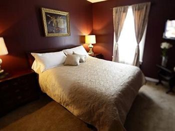 The Twilight Lodge