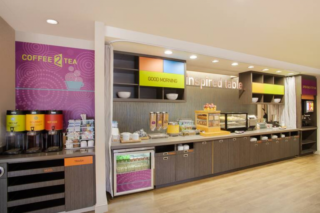 Home2 Suites by Hilton Charlotte I-77 Tyvola Rd 8/36