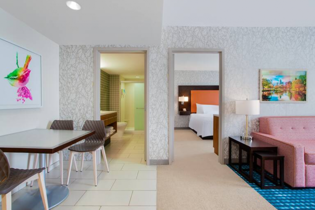 Home2 Suites by Hilton Charlotte I-77 Tyvola Rd 20/36