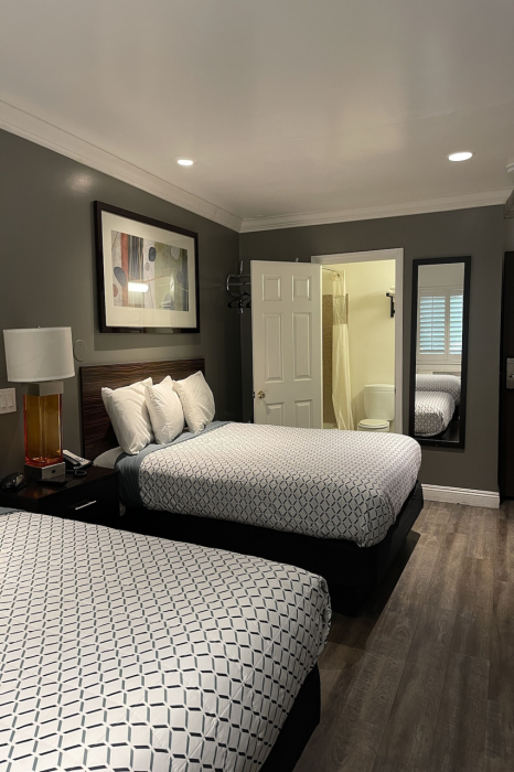 La Casa Inn, Pasadena 13/60