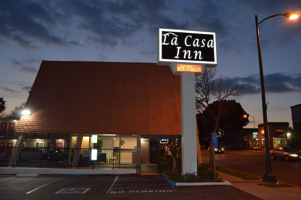 La Casa Inn, Pasadena 3/60