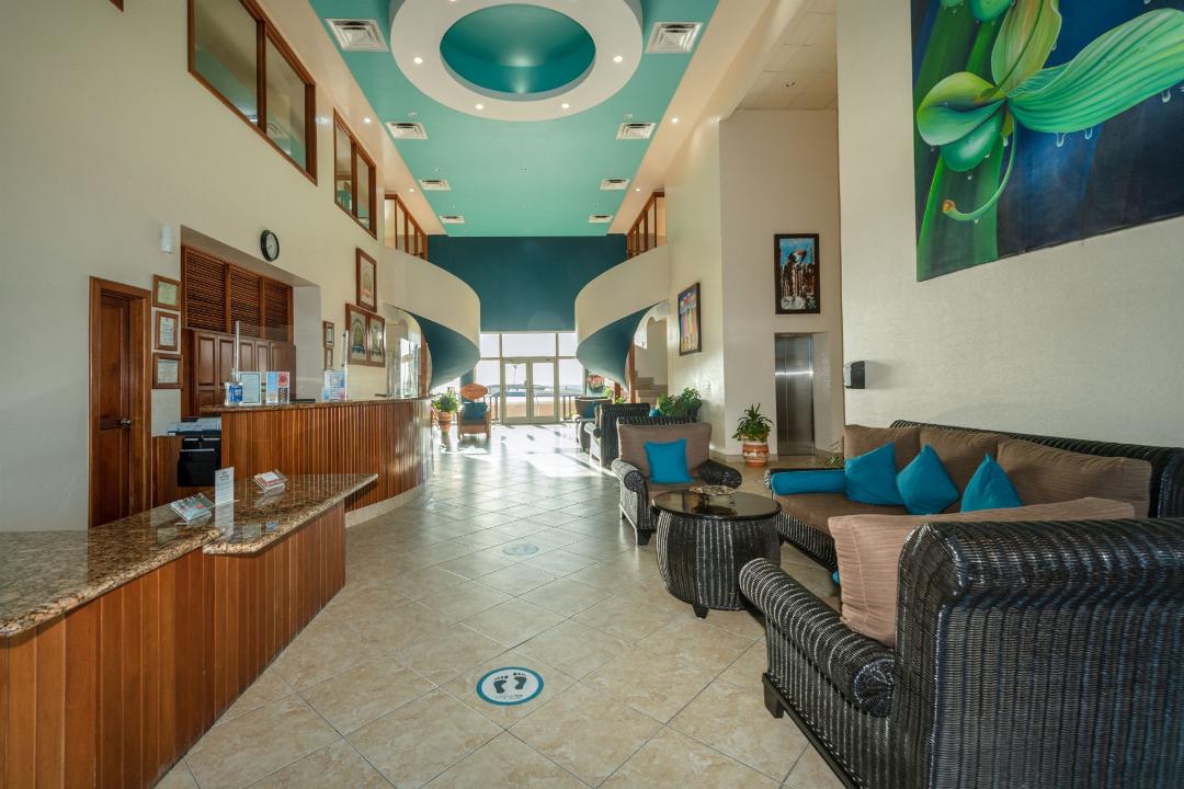 Grand Caribe Belize 18/115