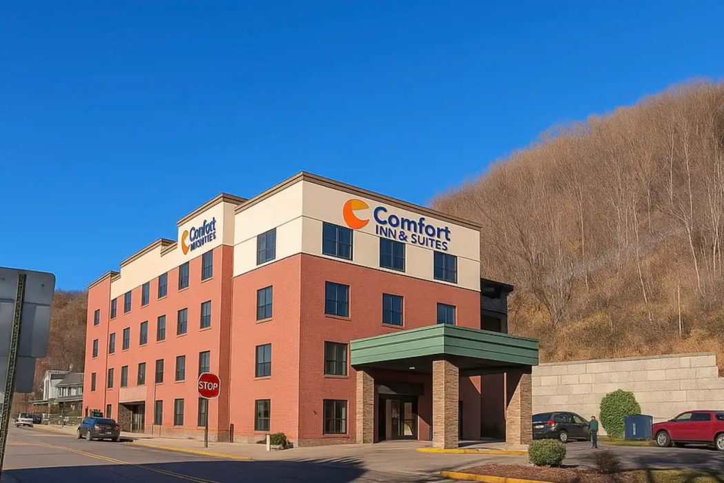 Comfort Inn & Suites Marquette - Prairie du Chien 1/55