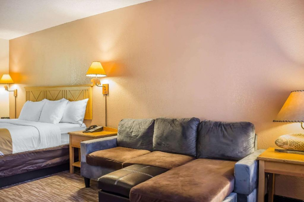 Quality Inn Pinetop Lakeside 12/17
