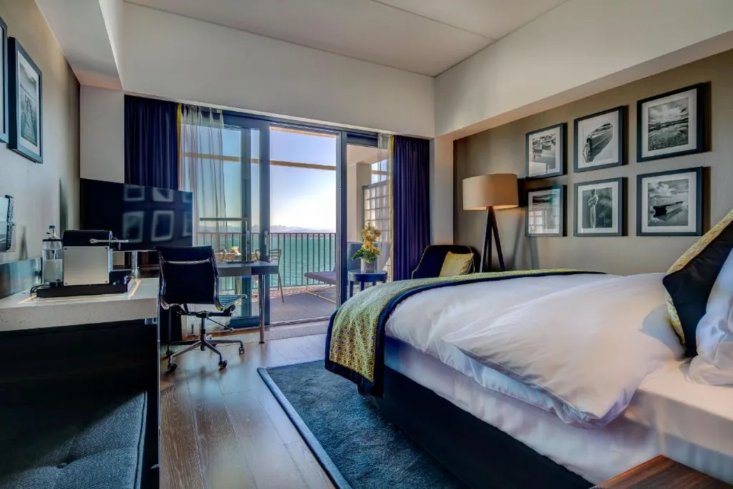 Hotel Beaulac 5/20