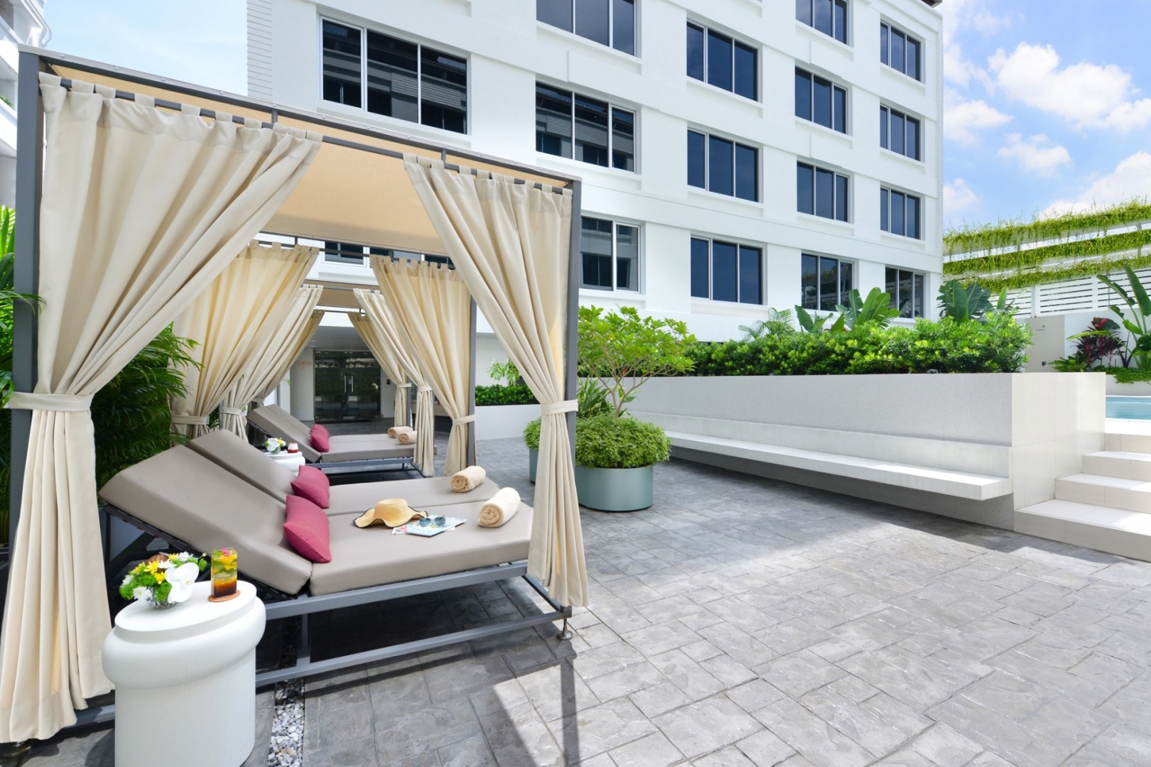 Centre Point Hotel Sukhumvit 10 65/114