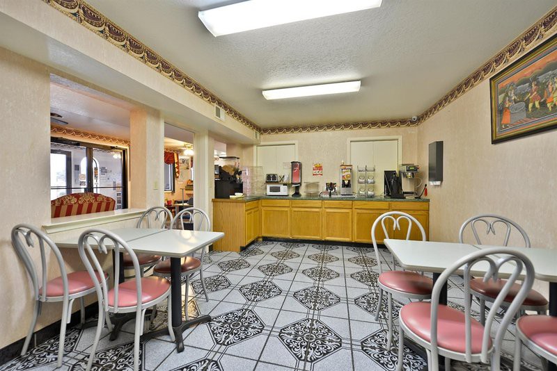 Budget Inn San Antonio Downtown I-10 East 12/27