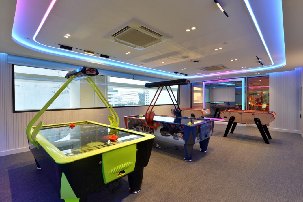 Centre Point Plus Hotel Silom 35/76