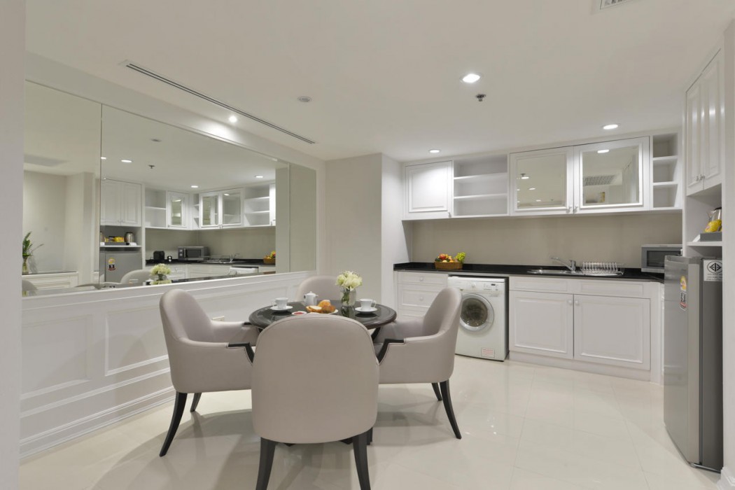 Centre Point Plus Hotel Silom 20/76