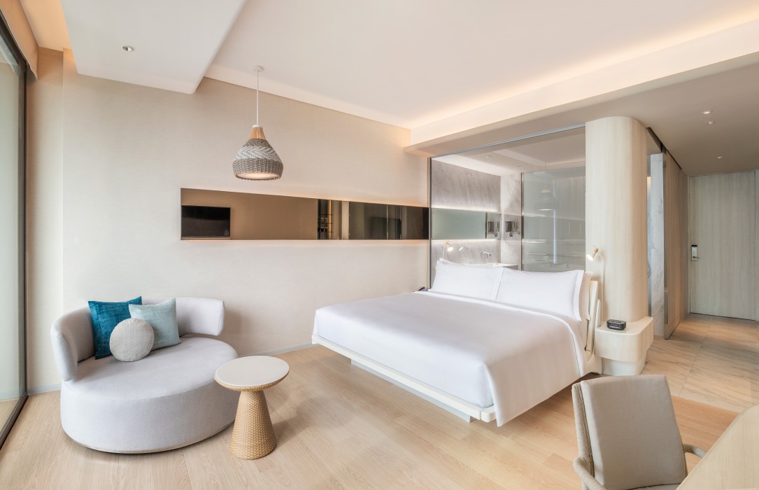 Hilton Pattaya 26/80
