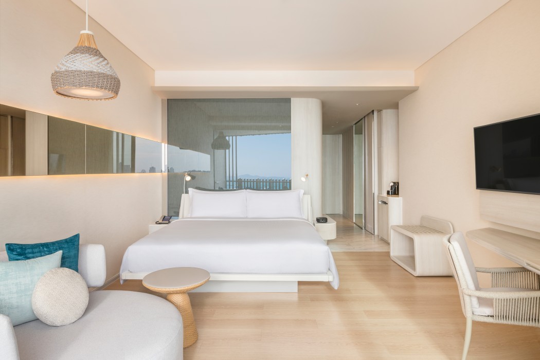 Hilton Pattaya 23/80