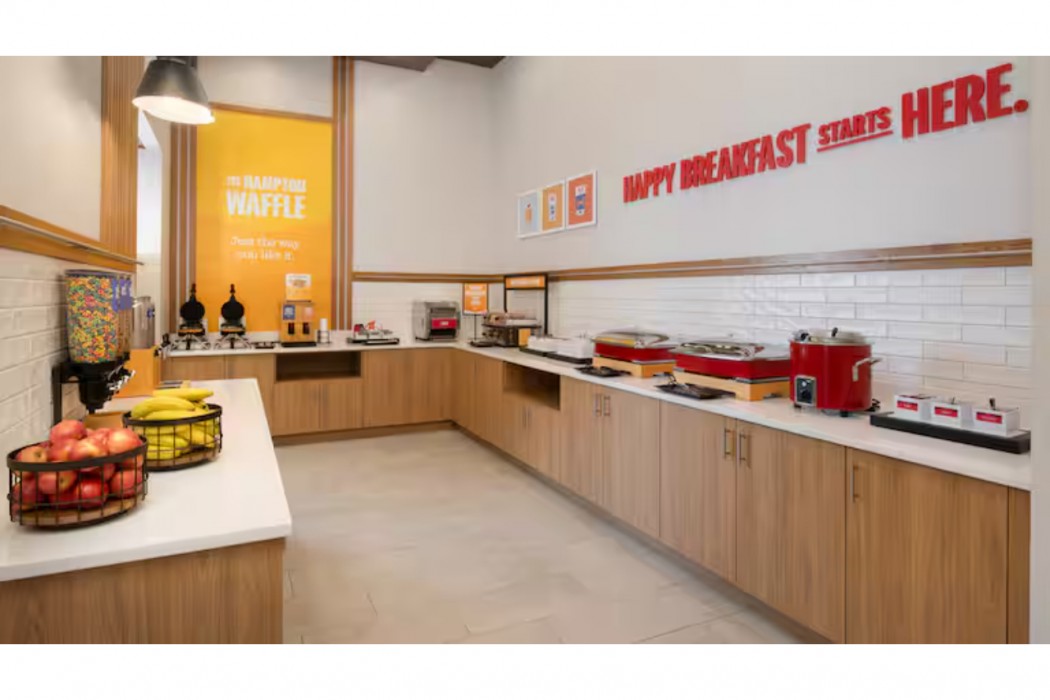 Hampton Inn by Hilton North Hollywood 21/25