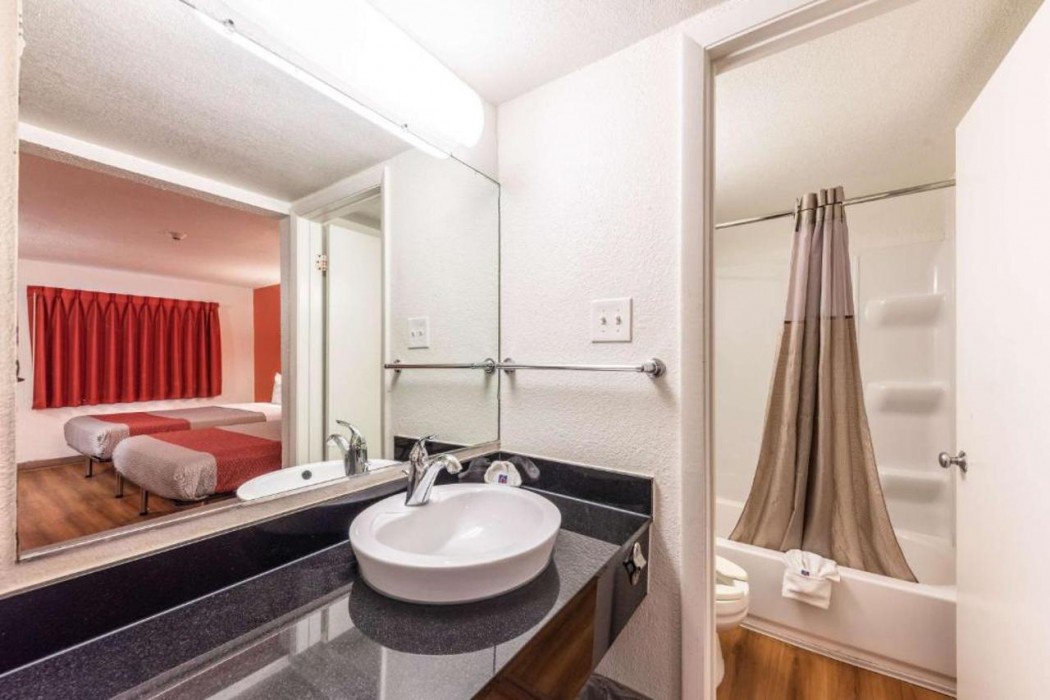 Motel6 North Richland Hills, TX 21/61