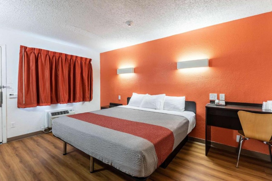 Motel6 North Richland Hills, TX 11/61