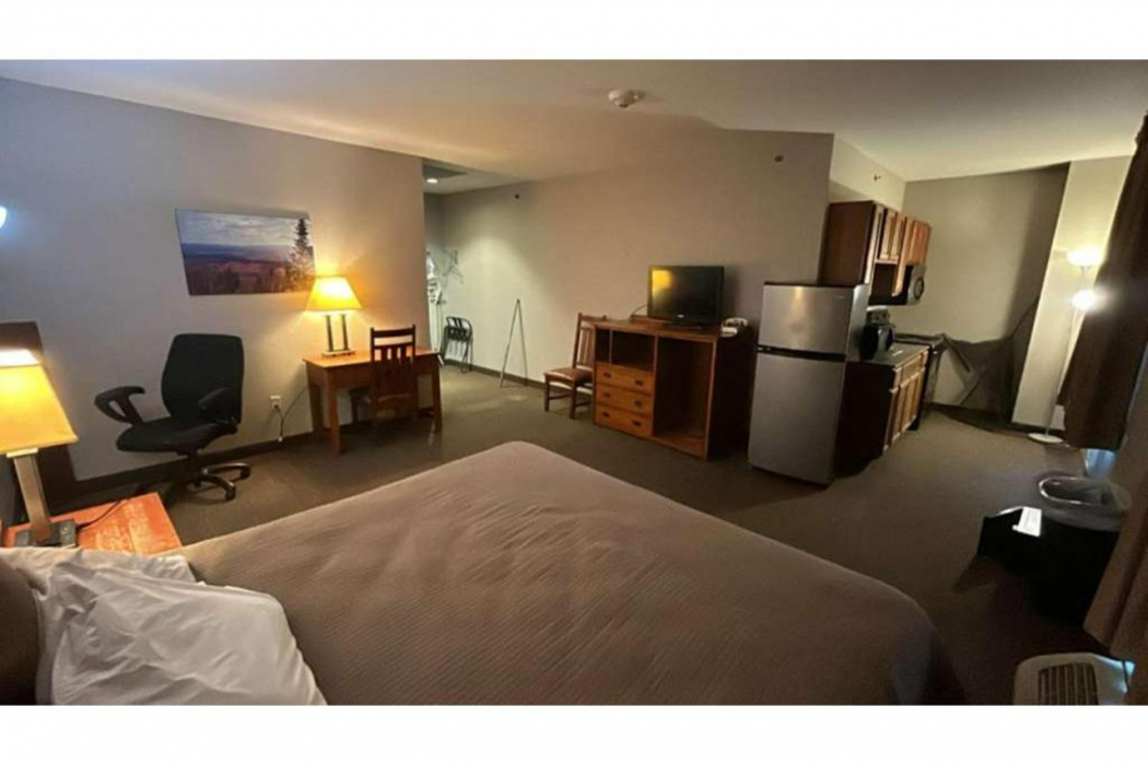 Pleasant Night Inn Carthage Near Fort Drum 11/21