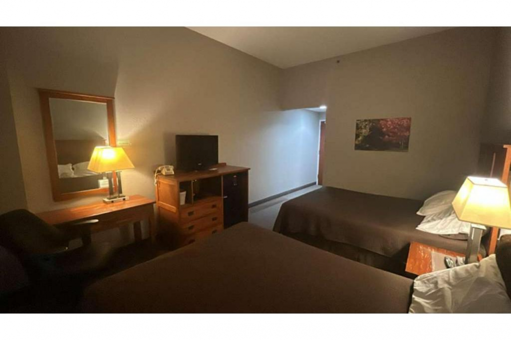 Pleasant Night Inn Carthage Near Fort Drum 8/21