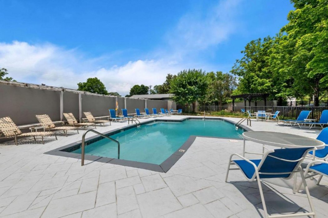 Sleep Inn & Suites Pigeon Forge - Downtown 27/43